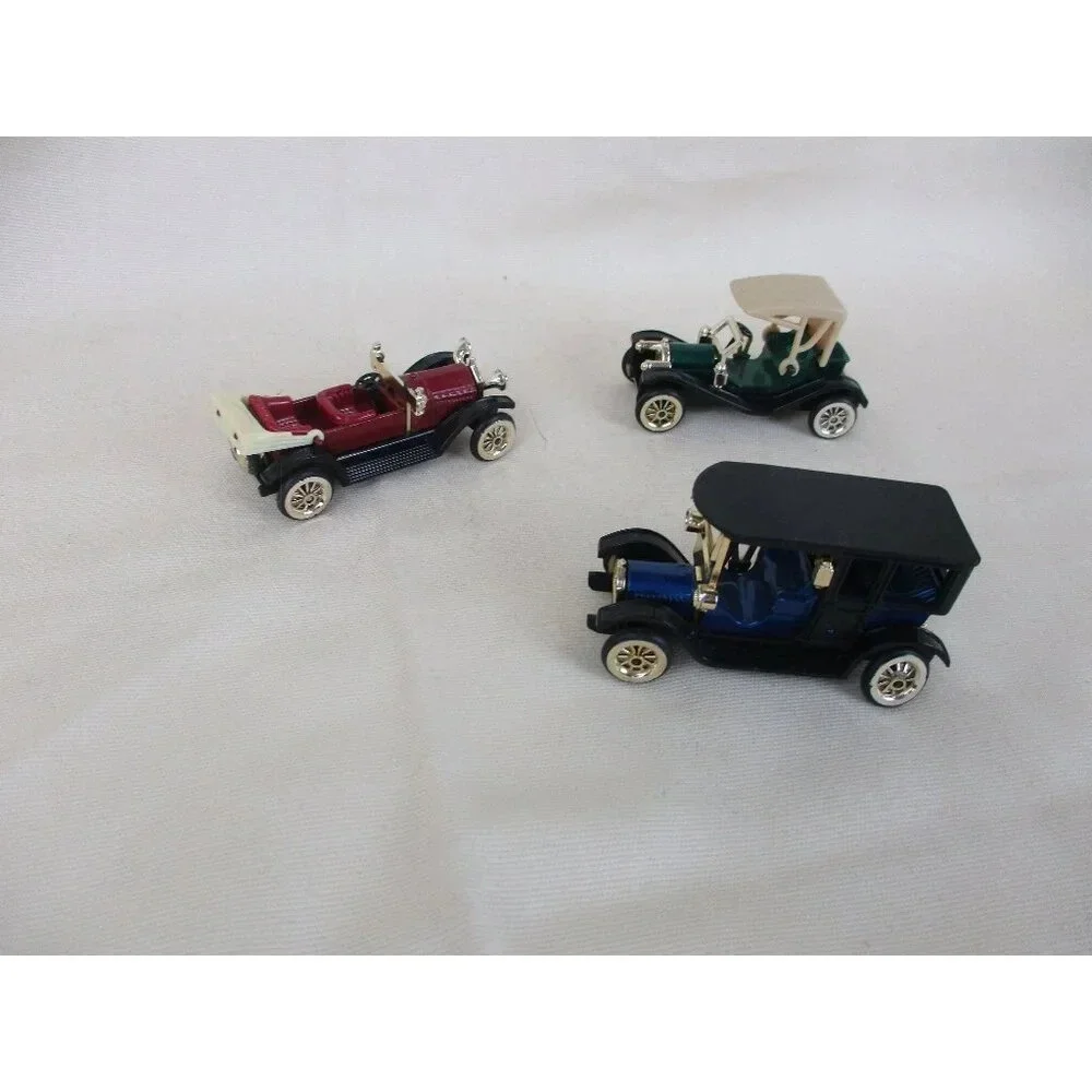 Miniature cars, High Speed, HF 9087, HF9086, HF9085, vintage style cars.